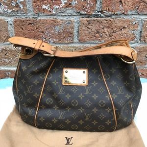 Authentic Louis Vuitton Galliera PM